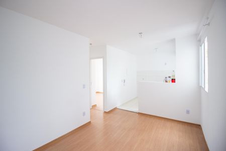 Sala de apartamento para alugar com 2 quartos, 46m² em Bom Jesus, Contagem