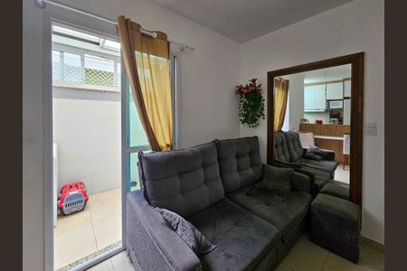 Sala/Cozinha de apartamento à venda com 2 quartos, 47m² em Vila Claudio, Santo André