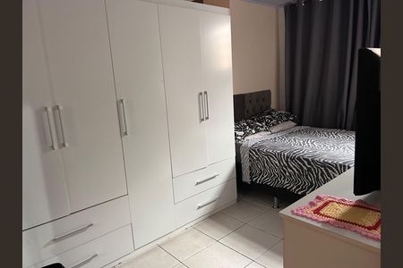 Quarto de apartamento à venda com 2 quartos, 90m² em Vaz Lobo, Rio de Janeiro
