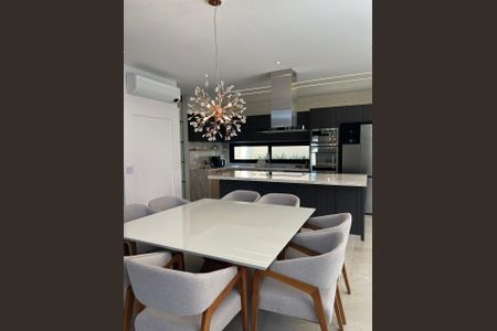 Casa à venda com 4 quartos, 320m² em Loteamento Residencial Arborais, Campinas