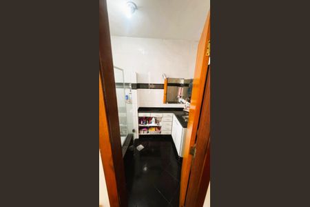 Cozinha de casa para alugar com 3 quartos, 206m² em Serrano, Belo Horizonte