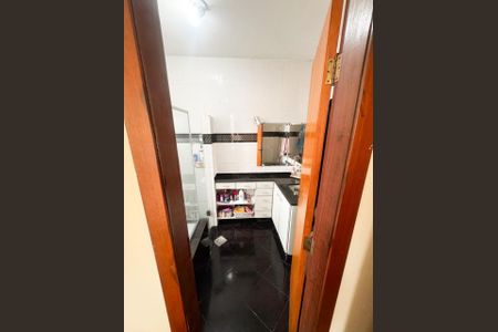 Cozinha de casa para alugar com 3 quartos, 206m² em Serrano, Belo Horizonte