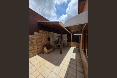 Casa à venda com 3 quartos, 150m² em Parque Cidade Jardim II, Jundiaí