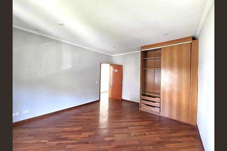 Quarto de casa de condomínio para alugar com 4 quartos, 400m² em Pousada dos Bandeirantes, Carapicuíba