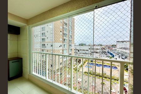 Varanda da sala de apartamento para alugar com 2 quartos, 55m² em Vila Itapegica, Guarulhos