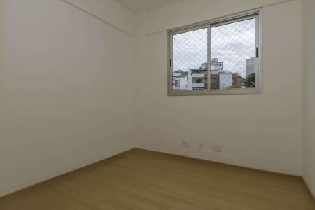 Apartamento para alugar com 3 quartos, 90m² em Vila Paris, Belo Horizonte