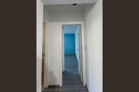 Corredor de apartamento para alugar com 1 quarto, 70m² em Jardim Patente Novo, São Paulo