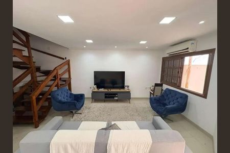 Sala de casa para alugar com 3 quartos, 200m² em Harmonia, Canoas