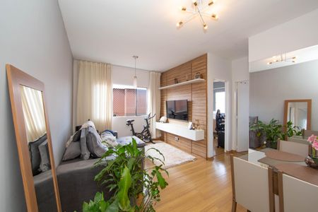 SALA de apartamento para alugar com 2 quartos, 57m² em Havaí, Belo Horizonte