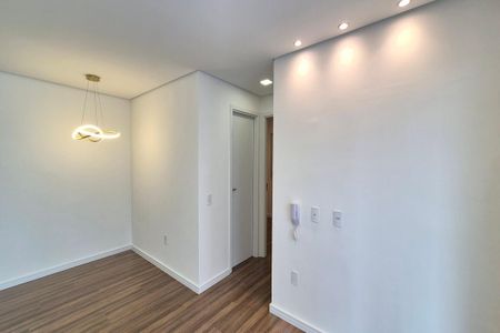 Sala de apartamento para alugar com 2 quartos, 41m² em Jardim Irene, Campinas