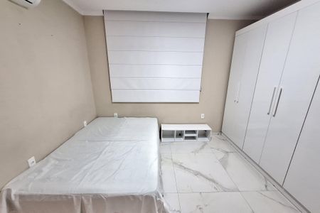 Quarto de casa para alugar com 2 quartos, 110m² em Jardim Primavera, Duque de Caxias