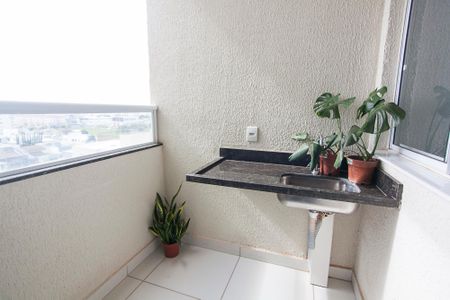 Varanda de apartamento para alugar com 2 quartos, 56m² em Novo Mundo, Uberlândia