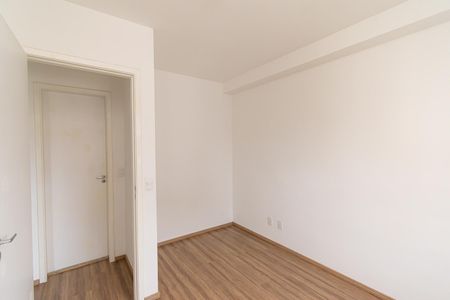 Quarto 2 de apartamento para alugar com 2 quartos, 50m² em Sítio da Figueira, São Paulo