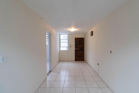 Sala de apartamento para alugar com 2 quartos, 54m² em Conjunto Residencial José Bonifácio, São Paulo