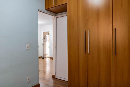 Quarto 2 de apartamento para alugar com 2 quartos, 55m² em Salgado Filho, Belo Horizonte
