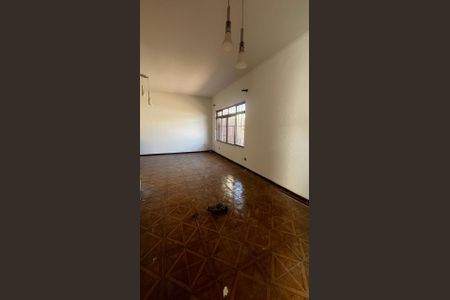Casa para alugar com 2 quartos, 300m² em Vila Brasil, São Paulo
