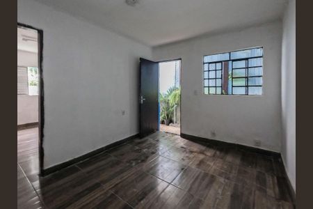 Casa para alugar com 1 quarto, 20m² em Vila Iorio, São Paulo