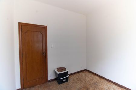 Quarto 1 de apartamento para alugar com 3 quartos, 85m² em Icaraí, Niterói