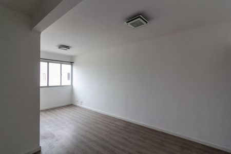Sala de apartamento para alugar com 3 quartos, 60m² em Vila Sao Paulo, São Paulo