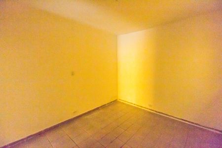 Quarto de casa para alugar com 1 quarto, 40m² em Jardim Munhoz Junior, Barueri