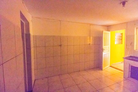 Sala/Cozinha de casa para alugar com 1 quarto, 40m² em Jardim Munhoz Junior, Barueri