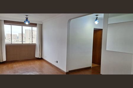 Sala de apartamento para alugar com 3 quartos, 68m² em Jardim Neide, São Paulo