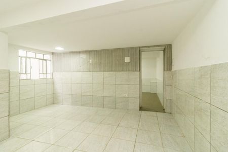 Sala e Cozinha de casa para alugar com 1 quarto, 40m² em Parque Casa de Pedra, São Paulo