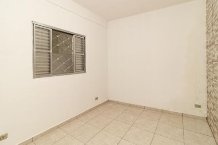 Quarto de casa para alugar com 1 quarto, 40m² em Parque Casa de Pedra, São Paulo