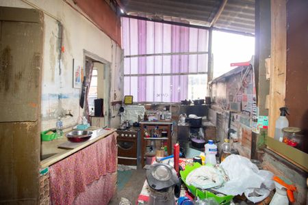 Terreno de casa para alugar com 1 quarto, 380m² em São Caetano, Contagem