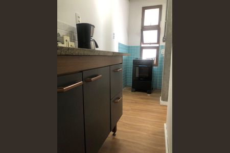 Cozinha de casa de condomínio para alugar com 3 quartos, 100m² em São Francisco, Niterói