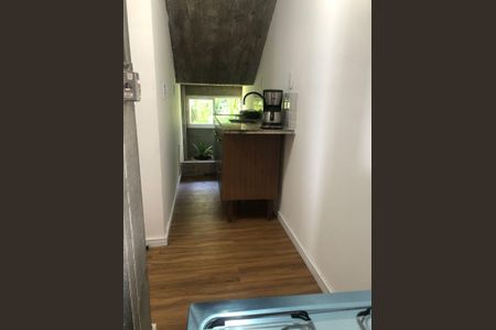 Cozinha de casa de condomínio para alugar com 3 quartos, 100m² em São Francisco, Niterói