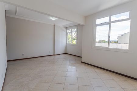 Sala de apartamento para alugar com 3 quartos, 100m² em Cidade Nova, Belo Horizonte