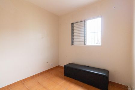 Quarto 2 de apartamento para alugar com 2 quartos, 50m² em Jardim das Esmeraldas, São Paulo