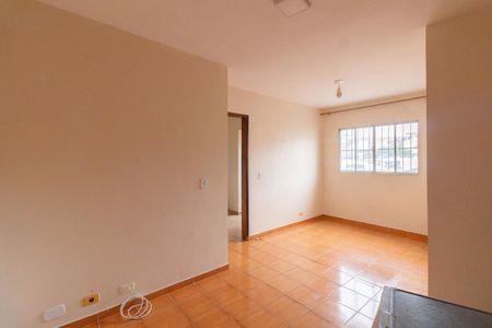 Sala de apartamento para alugar com 2 quartos, 50m² em Jardim das Esmeraldas, São Paulo
