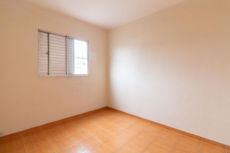 Quarto 1 de apartamento para alugar com 2 quartos, 50m² em Jardim das Esmeraldas, São Paulo
