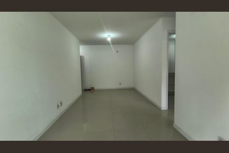 Sala de apartamento para alugar com 2 quartos, 62m² em Vargem Pequena, Rio de Janeiro