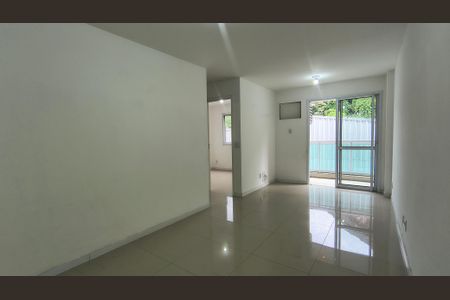 Sala de apartamento para alugar com 2 quartos, 62m² em Vargem Pequena, Rio de Janeiro