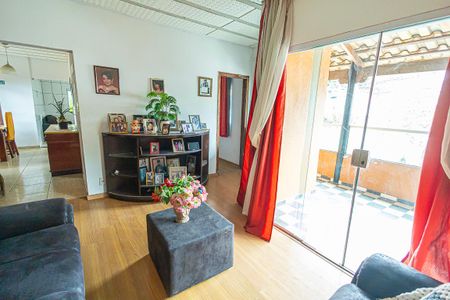 sala de casa para alugar com 5 quartos, 470m² em Trevo, Belo Horizonte