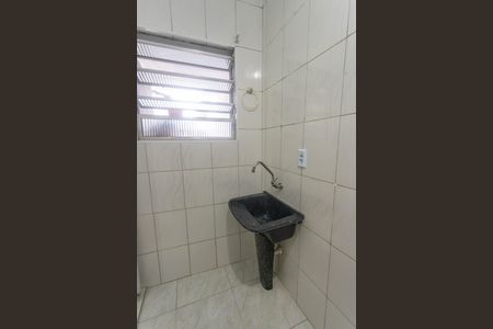 Banheiro de casa para alugar com 1 quarto, 50m² em Vila Nogueira, Diadema