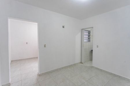 Quarto de casa para alugar com 1 quarto, 50m² em Vila Nogueira, Diadema