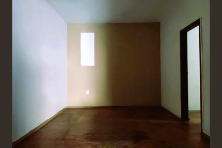 Quarto de casa para alugar com 2 quartos, 60m² em Santa Terezinha, Belo Horizonte