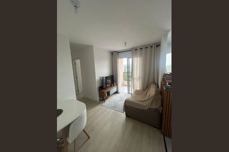 Sala de apartamento para alugar com 2 quartos, 43m² em Jardim da Gloria, Cotia