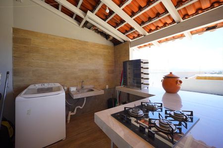 Espaço Gourmet de casa para alugar com 4 quartos, 400m² em Itaguaçu, Florianópolis