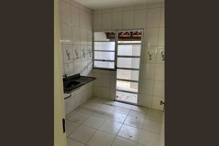 Cozinha de casa para alugar com 2 quartos, 70m² em Guaratiba, Rio de Janeiro