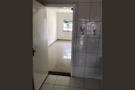 Sala de casa para alugar com 2 quartos, 70m² em Guaratiba, Rio de Janeiro