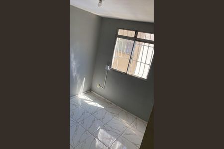 Quarto de apartamento para alugar com 2 quartos, 45m² em São Bernardo, Belford Roxo