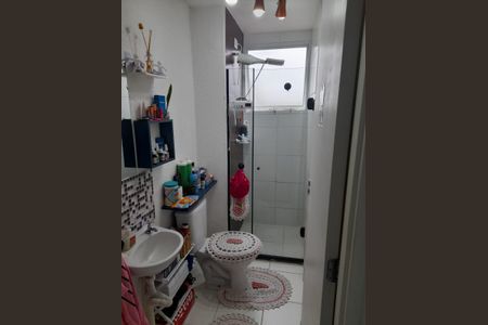 Banheiro de apartamento à venda com 2 quartos, 42m² em Vila Cristalia, São Paulo