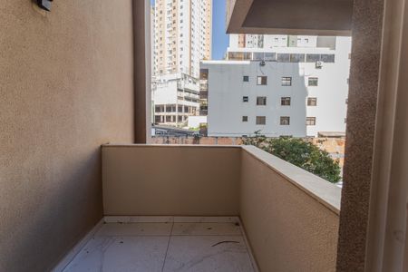 Varanda na Sala de apartamento para alugar com 3 quartos, 95m² em Sagrada Família, Belo Horizonte