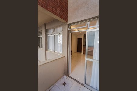 Varanda na Sala de apartamento para alugar com 3 quartos, 95m² em Sagrada Família, Belo Horizonte