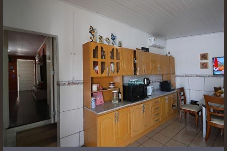 Cozinha de casa para alugar com 2 quartos, 70m² em São Luís, Canoas